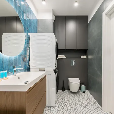 Daire Marywilska Homely By Bookinghost *